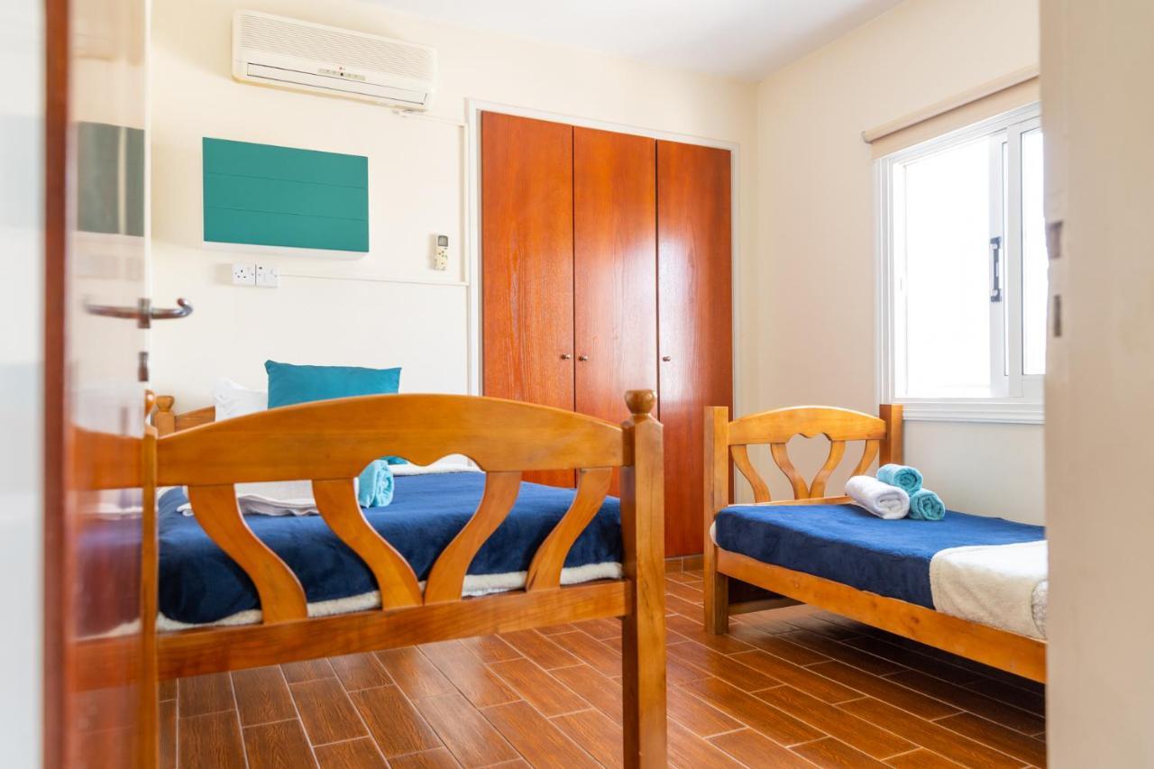 Gold Feathers Appartement